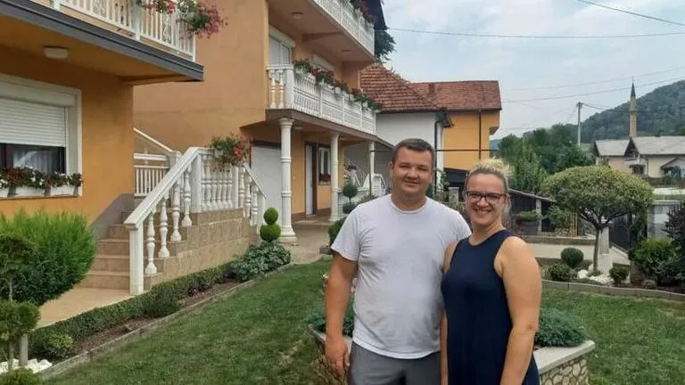 “Bračni par iz Amerike: ‘Vratili smo se jer nijedna zemlja nema dušu kao Bosna’”