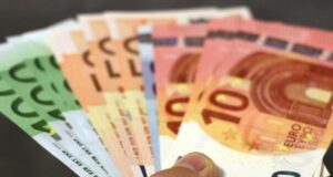 OVO ĆE MNOGE ZANIMATI: Evo kolika je penzija u Njemačkoj nakon 35 godina rada Evo kolika je penzija u Njemačkoj nakon 35 godina rada