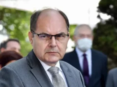 SASTANAK KOJI TRESE BiH: Schmidt nakon sastanka u Italiji poslao JASNU poruku!