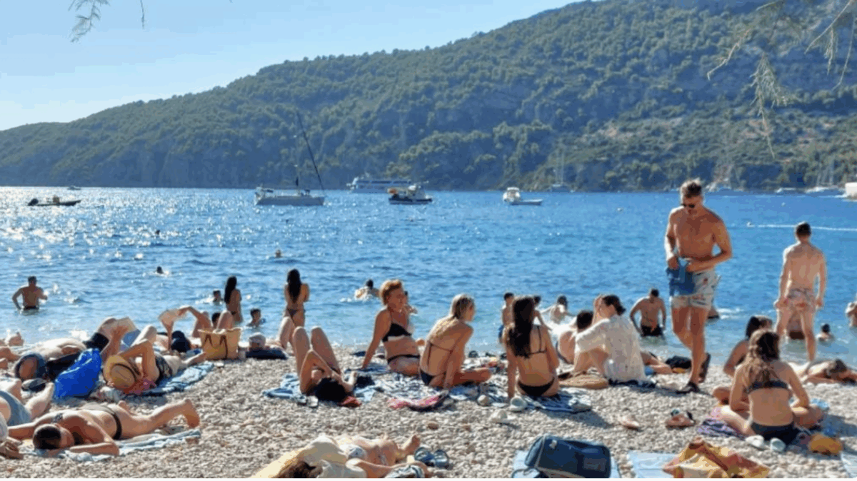 Neum turistička sezona