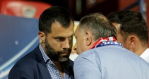 DODIK JUNIOR PREUZIMA STRANKU: Zaprijetio članovima SNSD-a DODIK JUNIOR PREUZIMA STRANKU: Zaprijetio članovima SNSD-a