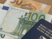 Zdravstveni radnik: Za 60 dana posla u Nizozemskoj plata 4100 eura Zdravstveni radnik: Za 60 dana posla u Nizozemskoj plata 4100 eura