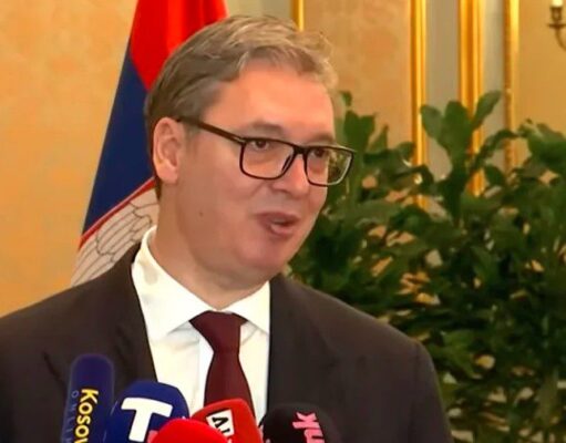 Aleksandar Vučić u Pekingu: „Svi govore moje ime i žele se slikati sa mnom“ Vučić u Pekingu- „Svi govore moje ime i žele se slikati sa mnom“