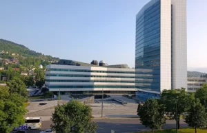 “Dočekasmo i to”: Hrana u restoranu Parlamenta BiH poskupljuje — nove cijene mnogima nerealne “Dočekasmo i to”: Hrana u restoranu Parlamenta BiH poskupljuje — nove cijene mnogima nerealne