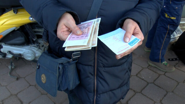 Neki penzioneri u BiH će ove sedmice dobiti 13. penziju Neki penzioneri u BiH će ove sedmice dobiti 13. penziju