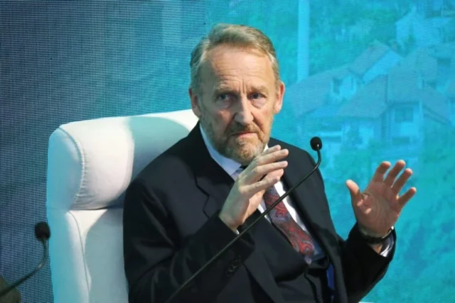 Bakir Izetbegović- Moramo otvoriti oči našem narodu, to nije stvar ponosa već opstanka