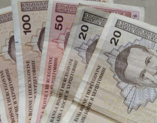 Objavljena odluka o isplati invalidnina: Ko sve dobija novac i kada sredstva stižu na račune? Objavljena odluka o isplati invalidnina: Ko sve dobija novac i kada sredstva stižu na račune?