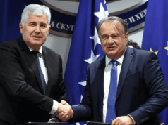 POJAČANE TENZIJE U ČOVIĆEVOM TABORU, TROJKA PRED PUCANJEM?: Nikšiću upućen oštar odgovor… POJAČANE TENZIJE U ČOVIĆEVOM TABORU, TROJKA PRED PUCANJEM?: Nikšiću upućen oštar odgovor…