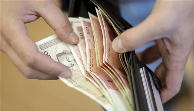 Minimalna plata u FBiH 2026.: Koliki je iznos, stvarni trošak i šta to znači za radnike