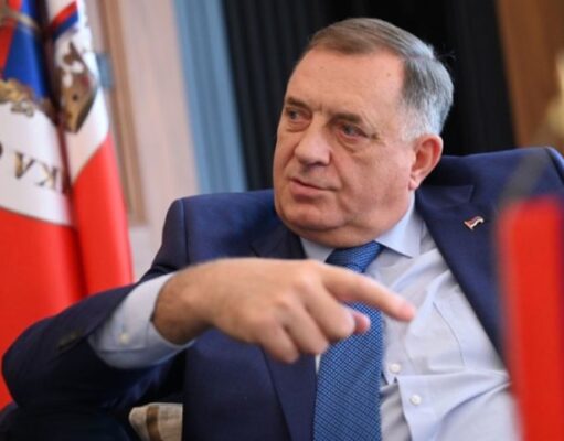 ODE I MILE! Dodik se oglasio o povlačenju, evo kada je najavio svoj odlazak iz politike ODE I MILE! Dodik se oglasio o povlačenju, evo kada je najavio svoj odlazak iz politike