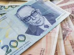 Pomoć radnicima: Ko će sve imati pravo za dodatak od 300 KM mjesečno? Pomoć radnicima: Ko će sve imati pravo za dodatak od 300 KM mjesečno?