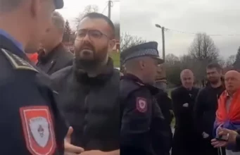 HAOS U DERVENTI! (VIDEO) Borci VRS krenuli na postrojavanje HVO, policija ih presrela.. HAOS U DERVENTI! (VIDEO) Borci VRS krenuli na postrojavanje HVO, policija ih presrela..