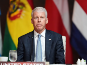 AMERIČKI MINISTAR NAJAVIO KRAJ RATA: “Mislim da će ovaj sukob završiti u…” AMERIČKI MINISTAR NAJAVIO KRAJ RATA: "Mislim da će ovaj sukob završiti u..."