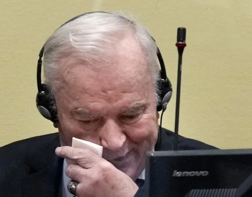 MLADIĆ NA SAMRTI? Sin Darko otkrio detalje…