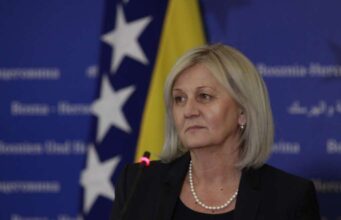 UGLEDNI BRITANSKI LIST PIŠE: Borjana Krišto dobila upozorenje iz Bruxellesa, u pismu se upozorava…