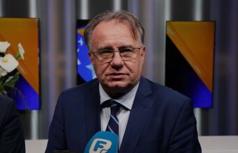 NIKŠIĆ IMA DOBRE VIJESTI: Vlada donijela odluku, pad cijena izvijestan NIKŠIĆ IMA DOBRE VIJESTI: Vlada donijela odluku, pad cijena izvijestan