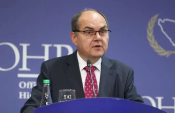 NEVJEROVATNO! Schmidt otkrio šta je radio s Dodikom – sad slijedi odluka koja mijenja sve!