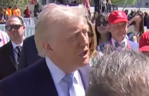 SKANDALOZNO OPRAVDANJE: Trump šokirao izjavom, tvrdi da nije ratni zločin to što… SKANDALOZNO OPRAVDANJE: Trump šokirao izjavom, tvrdi da nije ratni zločin to što…