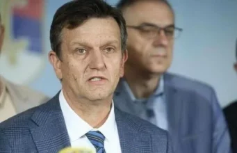 NEŠTO SE IZA BRDA VALJA: Blanuša odustaje i prepušta kandidaturu za predsjednika RS-a?