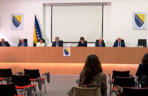 POTPISI PREDANI CIK-u: Još jedan kandidat za člana Predsjedništva BiH