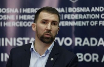 Pogledajte šta se sve mijenja kod toplog obroka i dodataka na plaću!