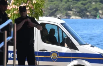 Muškarac iz Bosne i Hercegovine zbog majice u Hrvatskoj kažnjen sa 700 eura