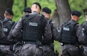 POLICIJA U AKCIJI: Uhapšen ministar i još tri osobe