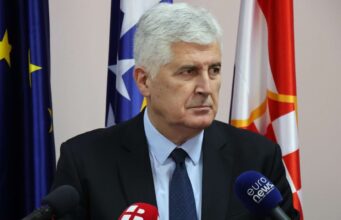 NOVI PRIJEDLOG HRVATSKIH STRANKA: Evo kako bi se biralo Predsjedništvo i mijenjao Ustav BiH NOVI PRIJEDLOG HRVATSKIH STRANKA: Evo kako bi se biralo Predsjedništvo i mijenjao Ustav BiH