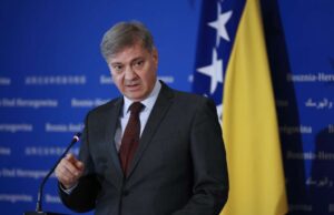 PREVRŠIO MJERU: Zvizdić uzvraća Amidžiću PREVRŠIO MJERU: Zvizdić uzvraća Amidžiću