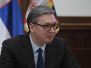 Vučić najavio ostavku Vučić najavio ostavku