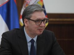 Vučić najavio ostavku Vučić najavio ostavku