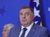 DODIK PONOVO ŠIRI MRŽNJU: “Što se nas tiče, naši vjekovni neprijatelji su…” DODIK PONOVO ŠIRI MRŽNJU: "Što se nas tiče, naši vjekovni neprijatelji su..."