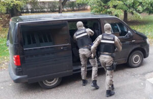 VELIKA POLICIJSKA AKCIJA! 14 uhapšenih, pronađeni dokazi… VELIKA POLICIJSKA AKCIJA! 14 uhapšenih, pronađeni dokazi…