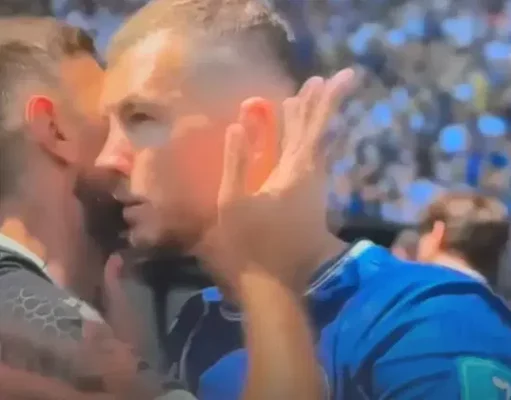Džekina reakcija nakon izmjene izazvala pažnju: Dijamant se oglasio poslije utakmice i poslao jasnu poruku! Džekina reakcija nakon izmjene izazvala pažnju: Dijamant se oglasio poslije utakmice i poslao jasnu poruku!