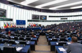 PLJUSKA IZ BRUXELLESA: Europarlamentarci upozorili vlasti u BiH PLJUSKA IZ BRUXELLESA: Europarlamentarci upozorili vlasti u BiH