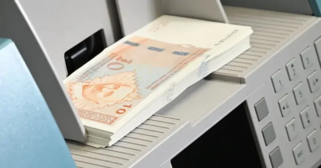 “PROVJERITE JESTE LI NA SPISKU…” Hiljade građana očekuje isplata od 195 KM