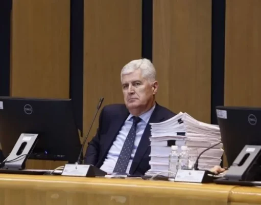 Hrvatski mediji bruje o ‘udaru’ na Čovića i krizi u HDZ-u BiH