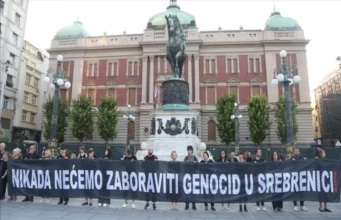 GLAS RAZUMA IZ SRBIJE: Zatražili priznanje genocida u Srebrenici i uputili jasan zahtjev Vučiću! GLAS RAZUMA IZ SRBIJE: Zatražili priznanje genocida u Srebrenici i uputili jasan zahtjev Vučiću!