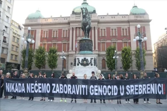 GLAS RAZUMA IZ SRBIJE: Zatražili priznanje genocida u Srebrenici i uputili jasan zahtjev Vučiću!