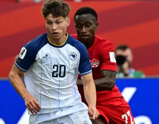 PSV Bajraktarevića drži na klupi, a sad slijedi transfer karijere? Omiljeni Zmaj u centru pažnje