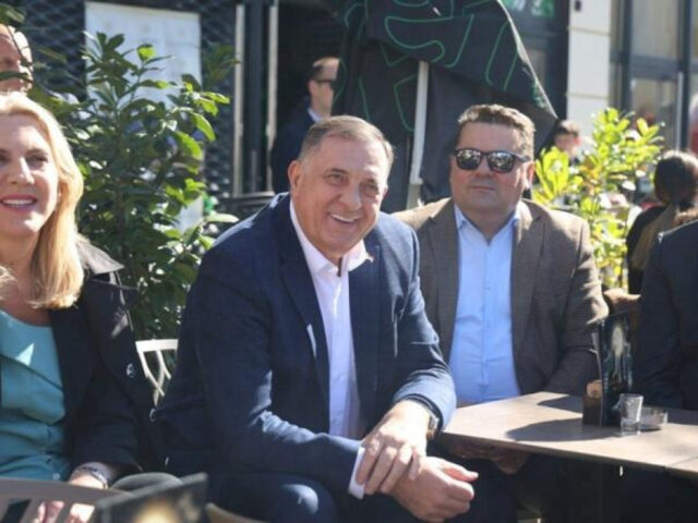 CIK ŽESTOKO KAZNIO SNSD: Koštao ih skupo Dodikov govor