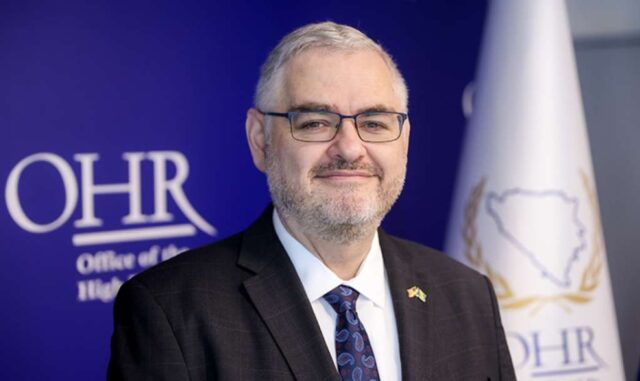 OHR SPREMAN: Amerikanac u Banjaluci, poruka političarima